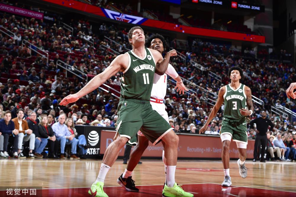 中场与锋线 中场与锋线